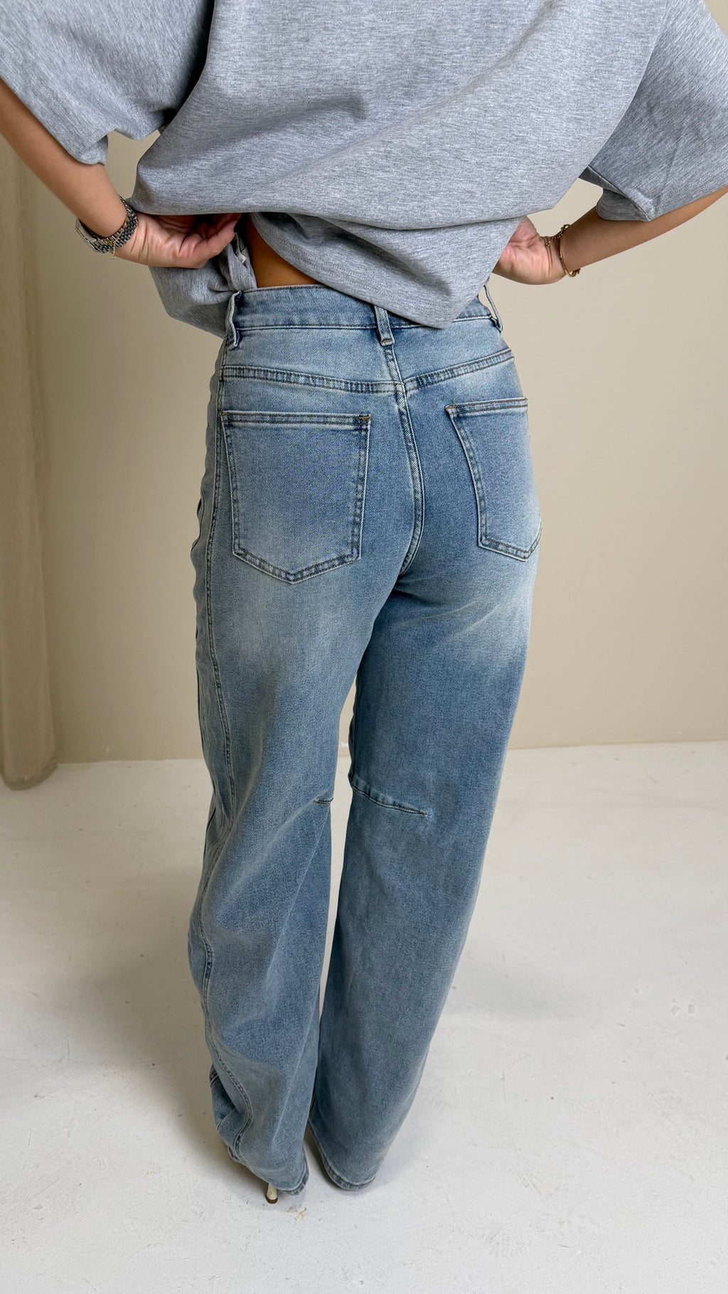 NEENA High Waisted Mid Wash Barrel Jeans In Blue