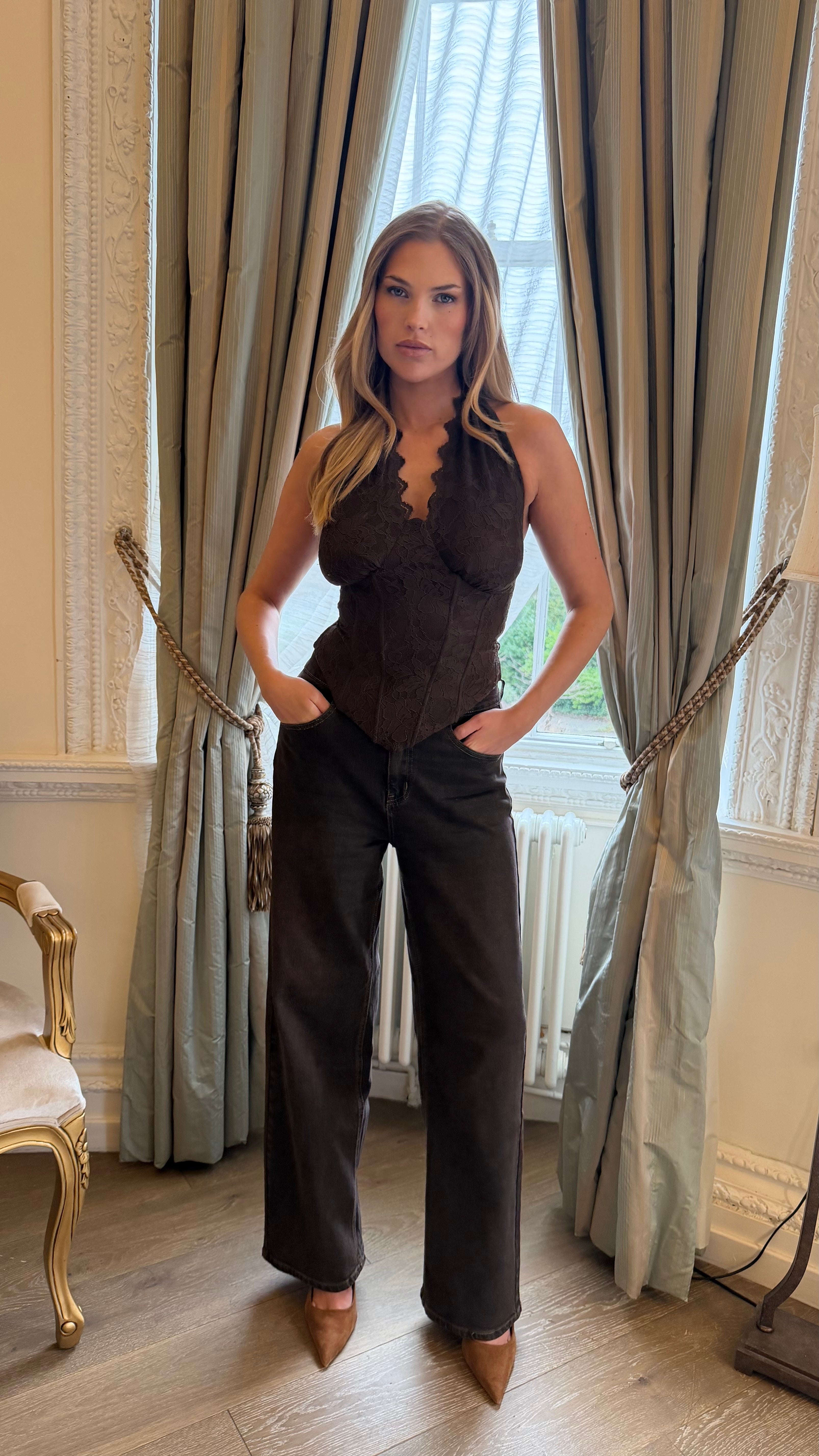 ARDEN Straight Leg Denim Jeans In Chocolate