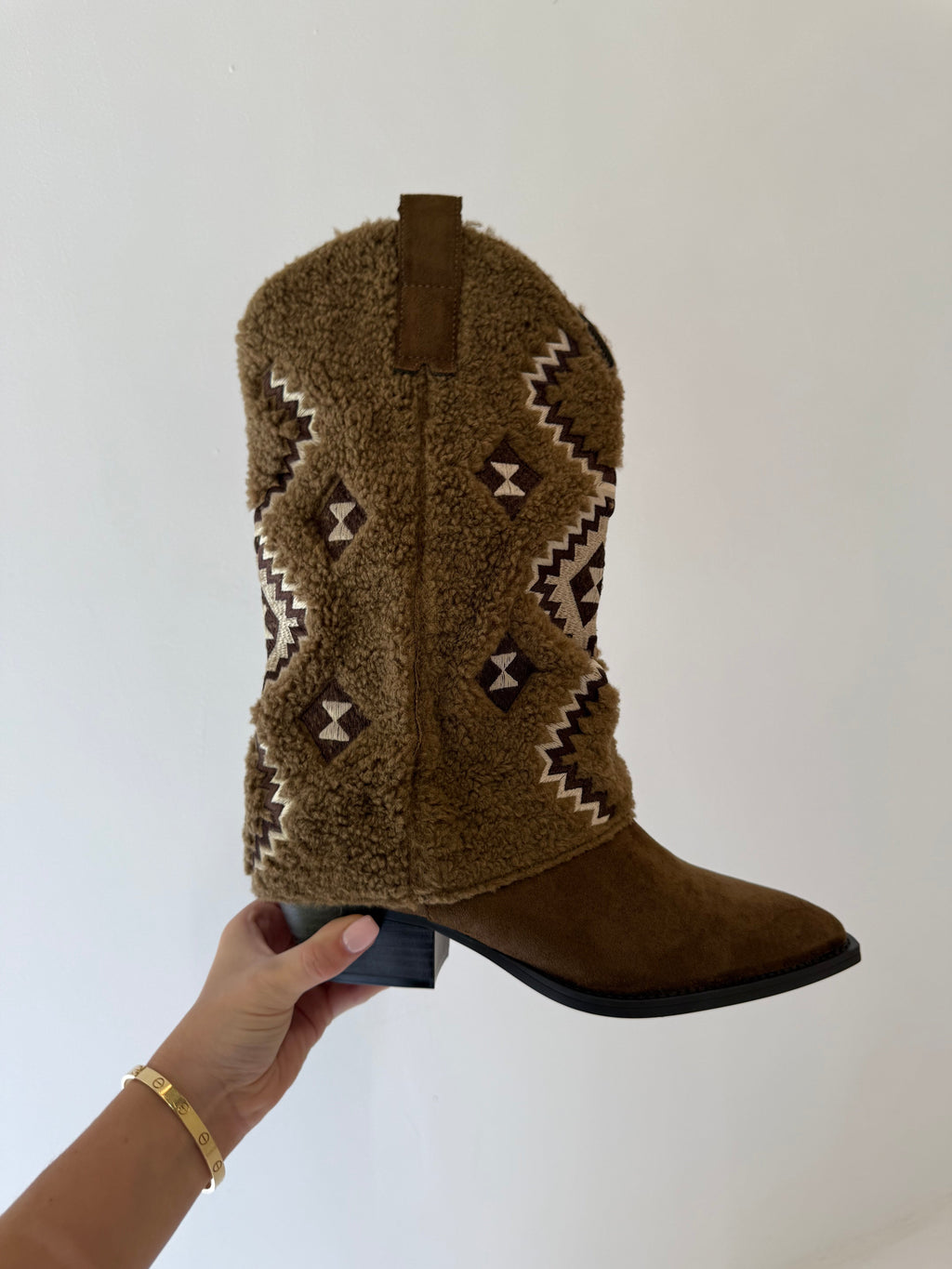 AUTUMN Shearling Fold Over Western Cowboy Boots In Khaki