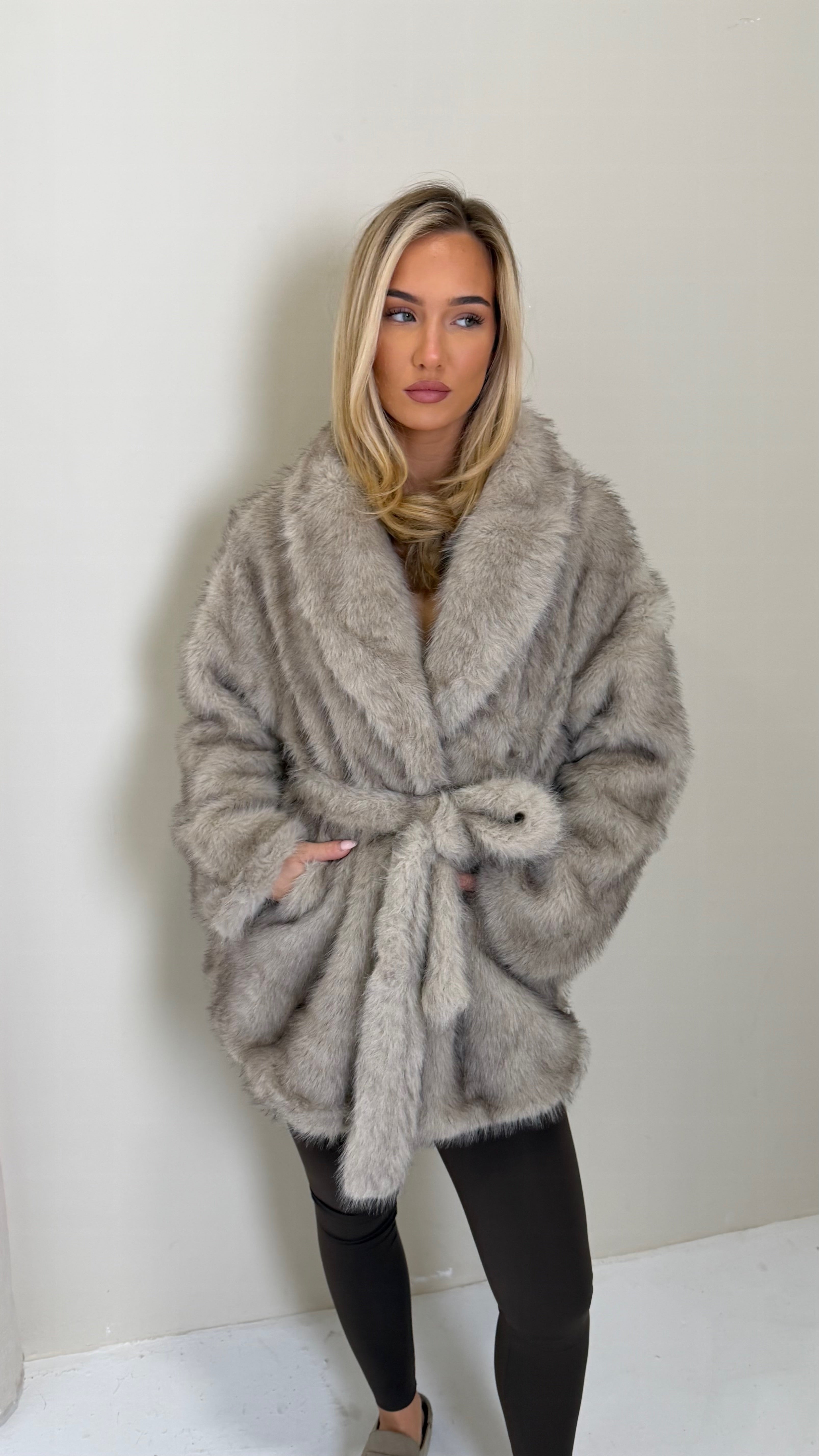 ELLE Belted Faux Fur Long Sleeved Coat In Fawn