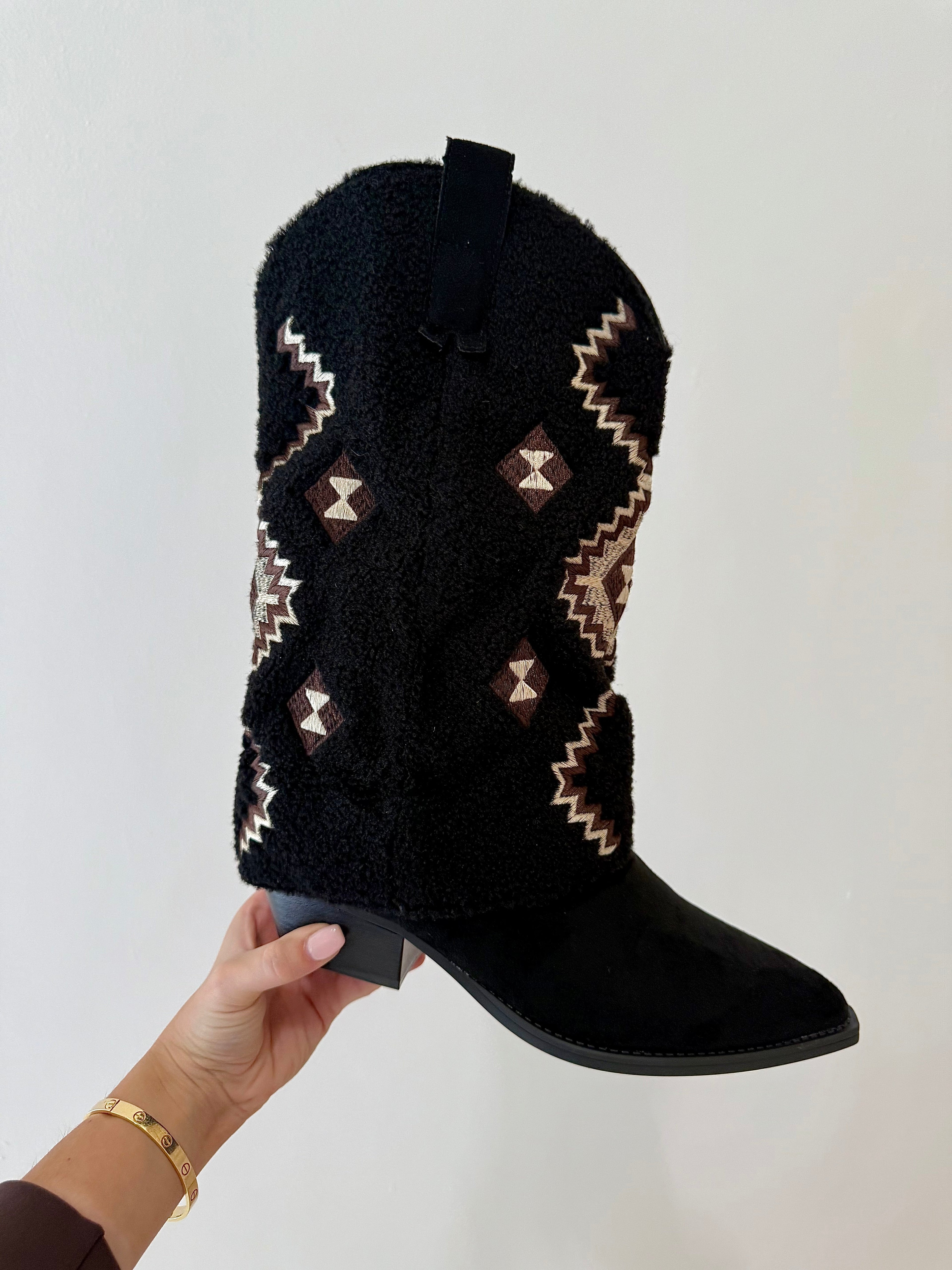 AUTUMN Shearling Fold Over Western Cowboy Boots In Black