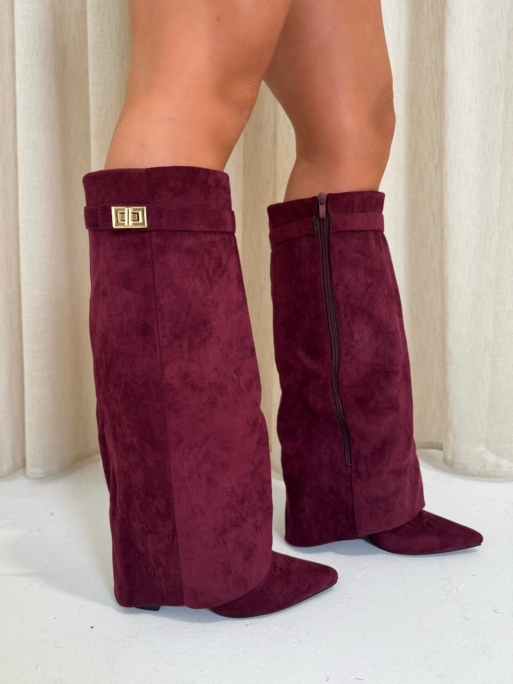 GIA Suede Lock Detail Boots In Burgundy