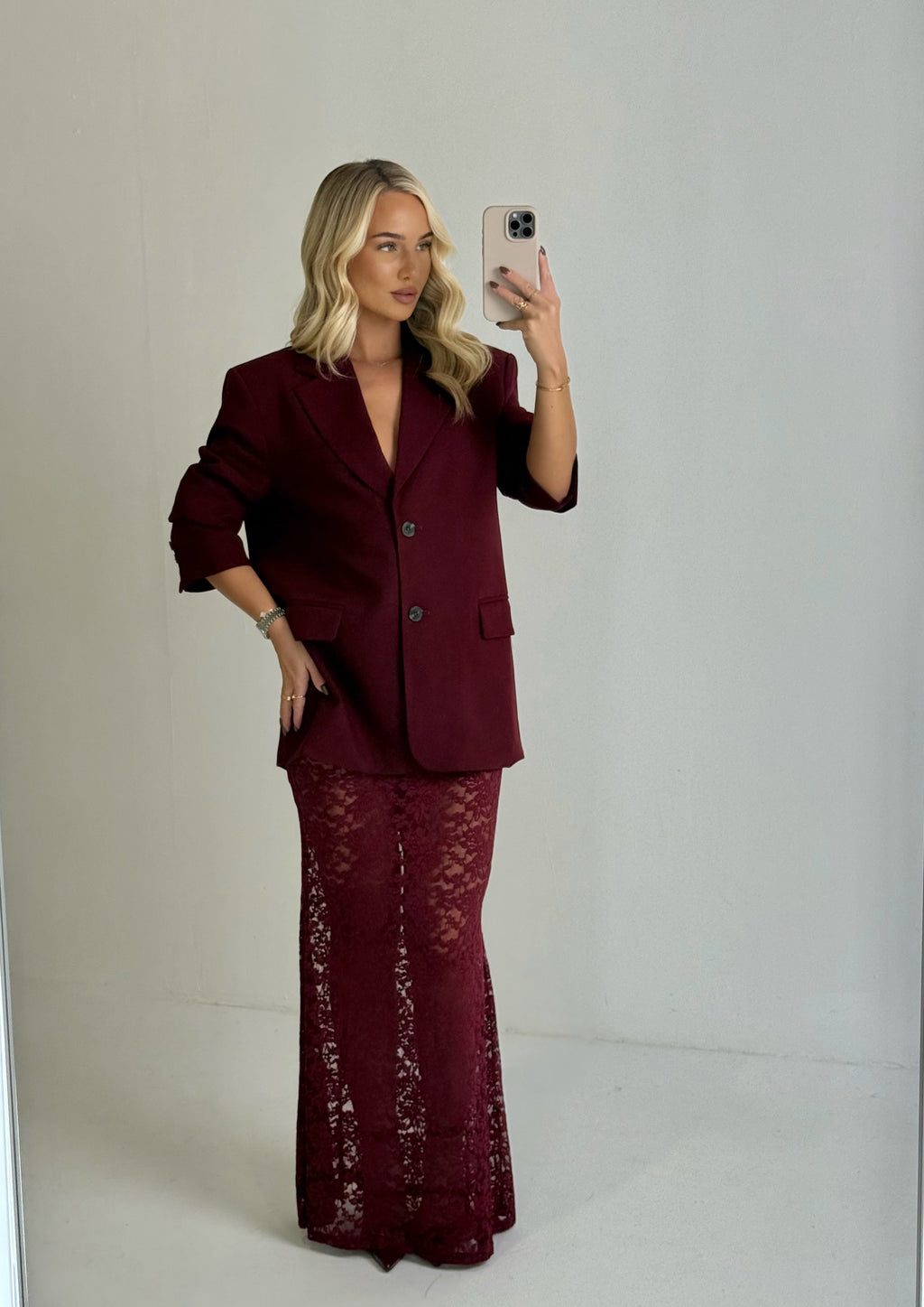 DELILAH Long Sleeved Double Breasted Tailored Blazer In Wine