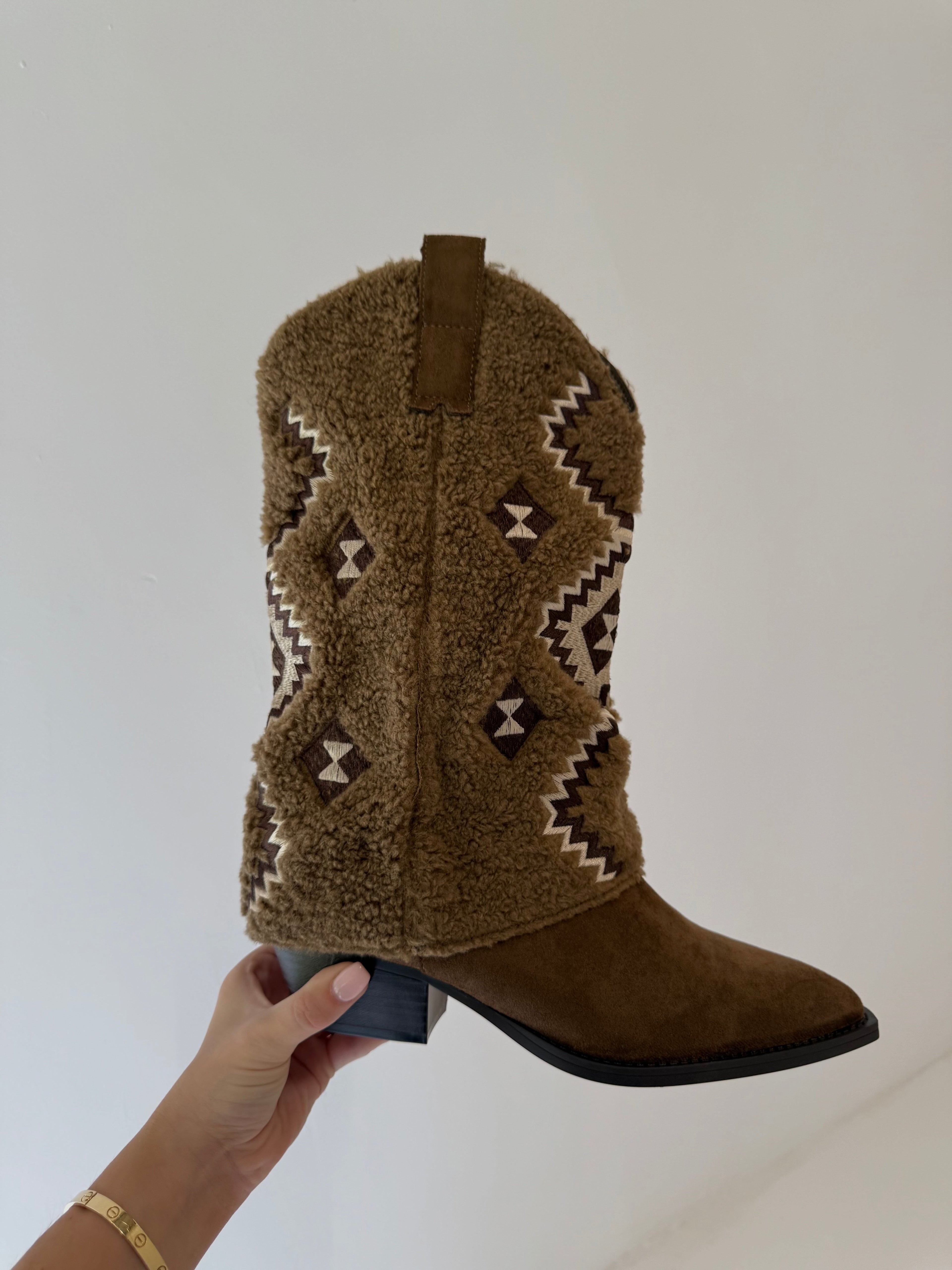 AUTUMN Shearling Fold Over Western Cowboy Boots In Khaki