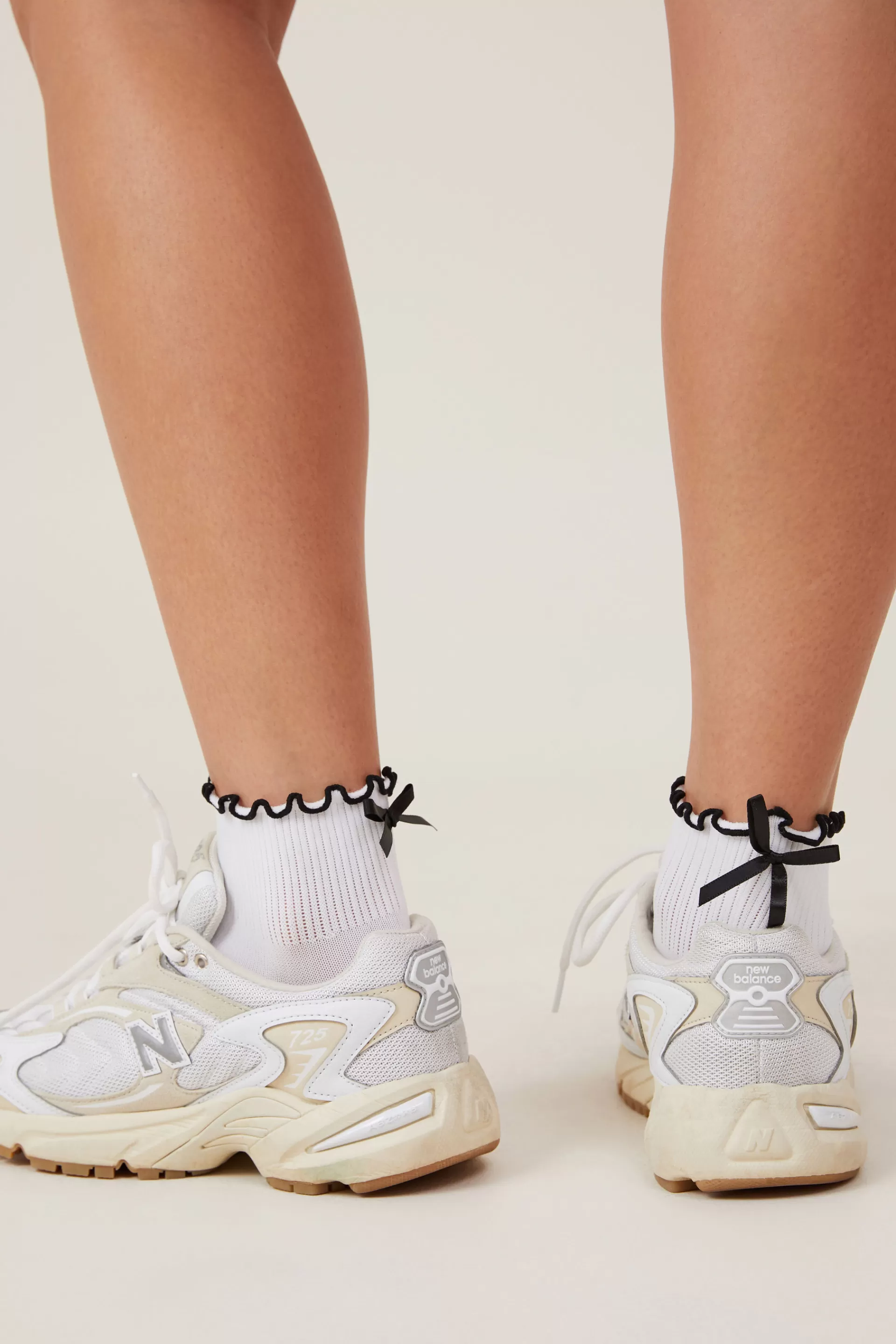 Cotton On Accessories*Active Frill Bow Sock White