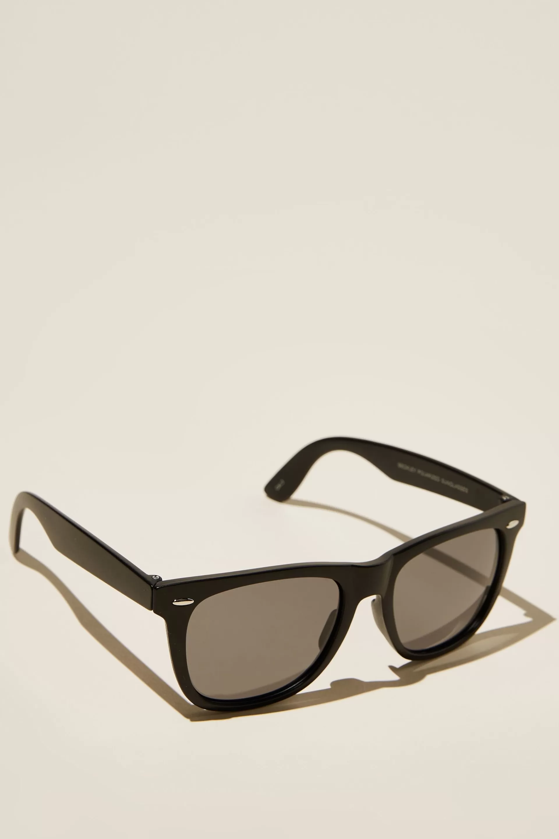 Cotton On Sunglasses*Beckley Polarized Sunglasses Matteblack/smoke