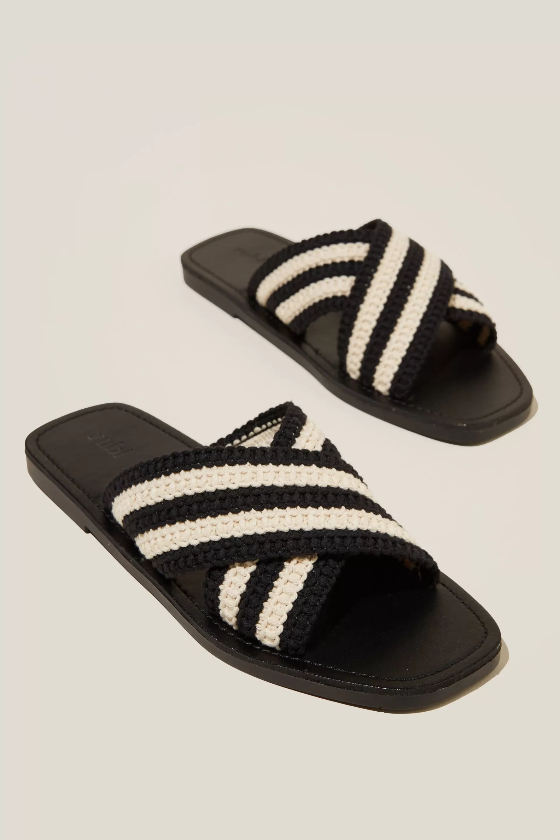 Cotton On Sandals & Flip Flops*Bella Crossover Slide Black/whitecrochet