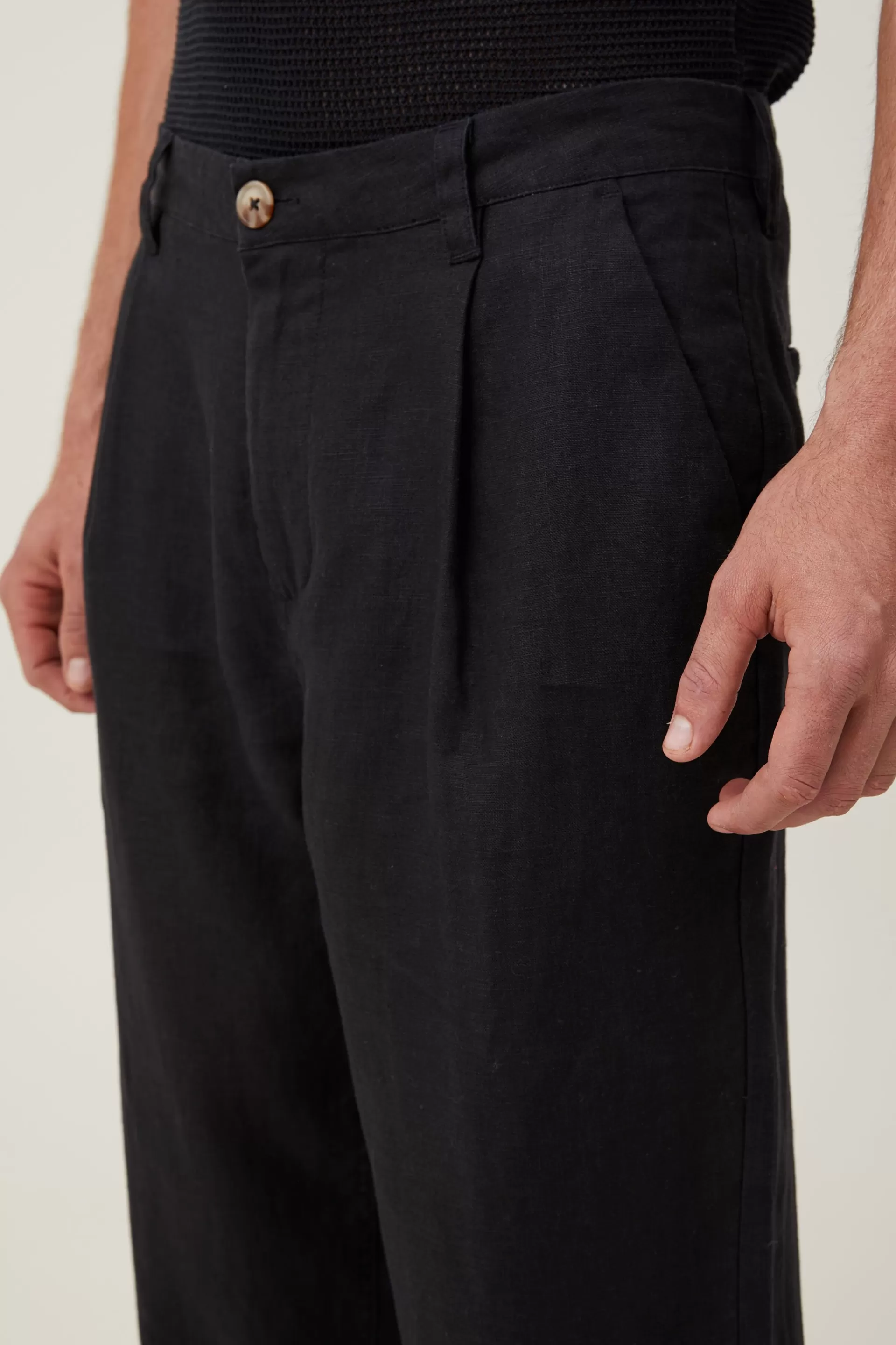 Cotton On Pants*Linen Pleat Pant Black