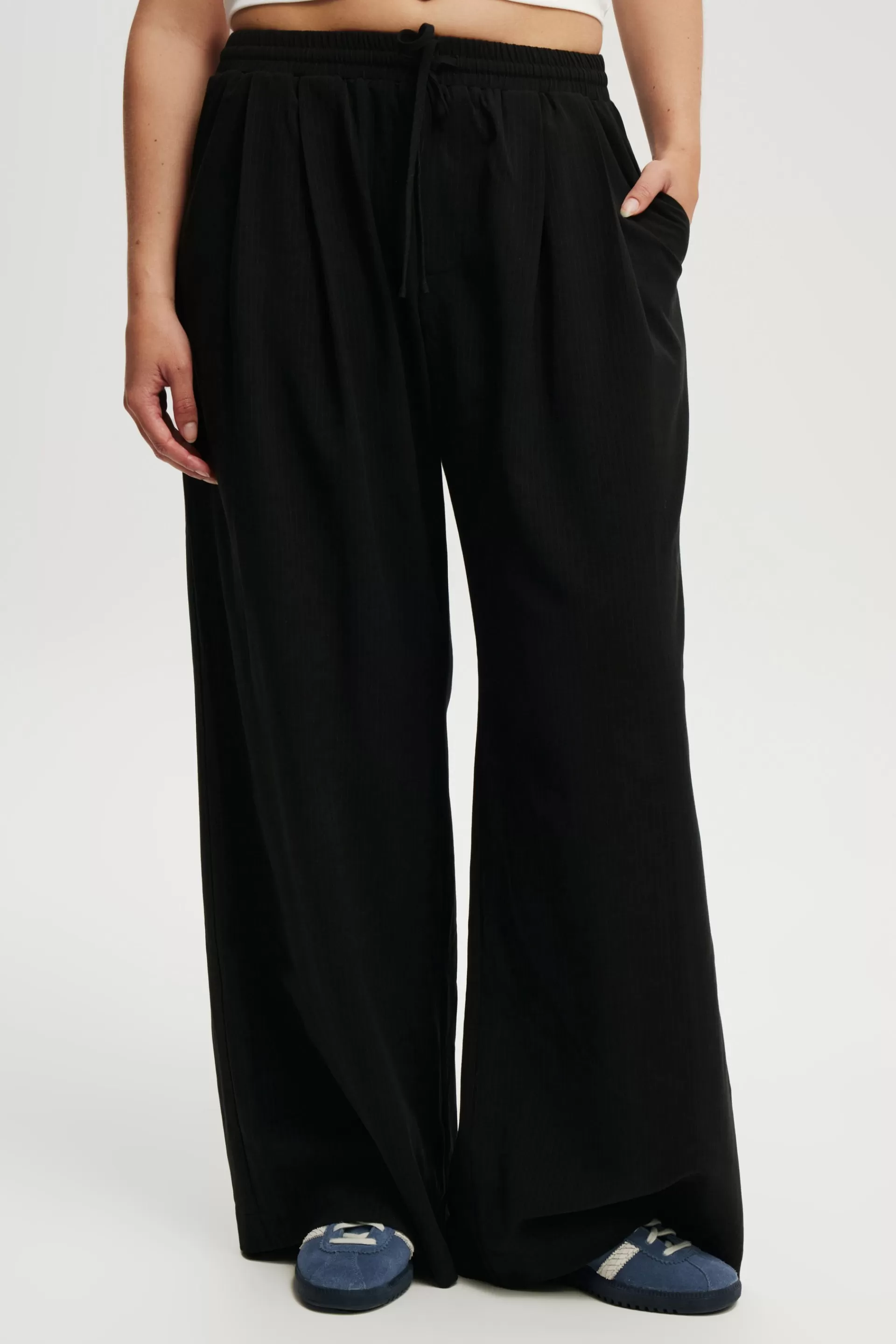 Cotton On Plus Size Curve | Pants*Luis Pull On Suiting Pant Blackpinstripe